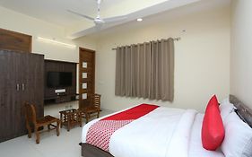 Hotel O D Green Palace